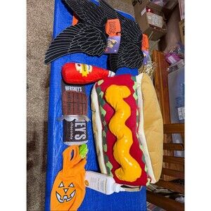 Source Unknown Red & Yellow Hot Dog Pet Costume with Mustard Accent